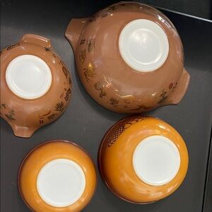 Pyrex Brown and Orange Mixing Bowl Set with Red and Green Accents